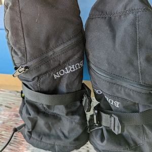 Burton Youth Vent Mitten, Size Small - worn 1 week, FLA kid!